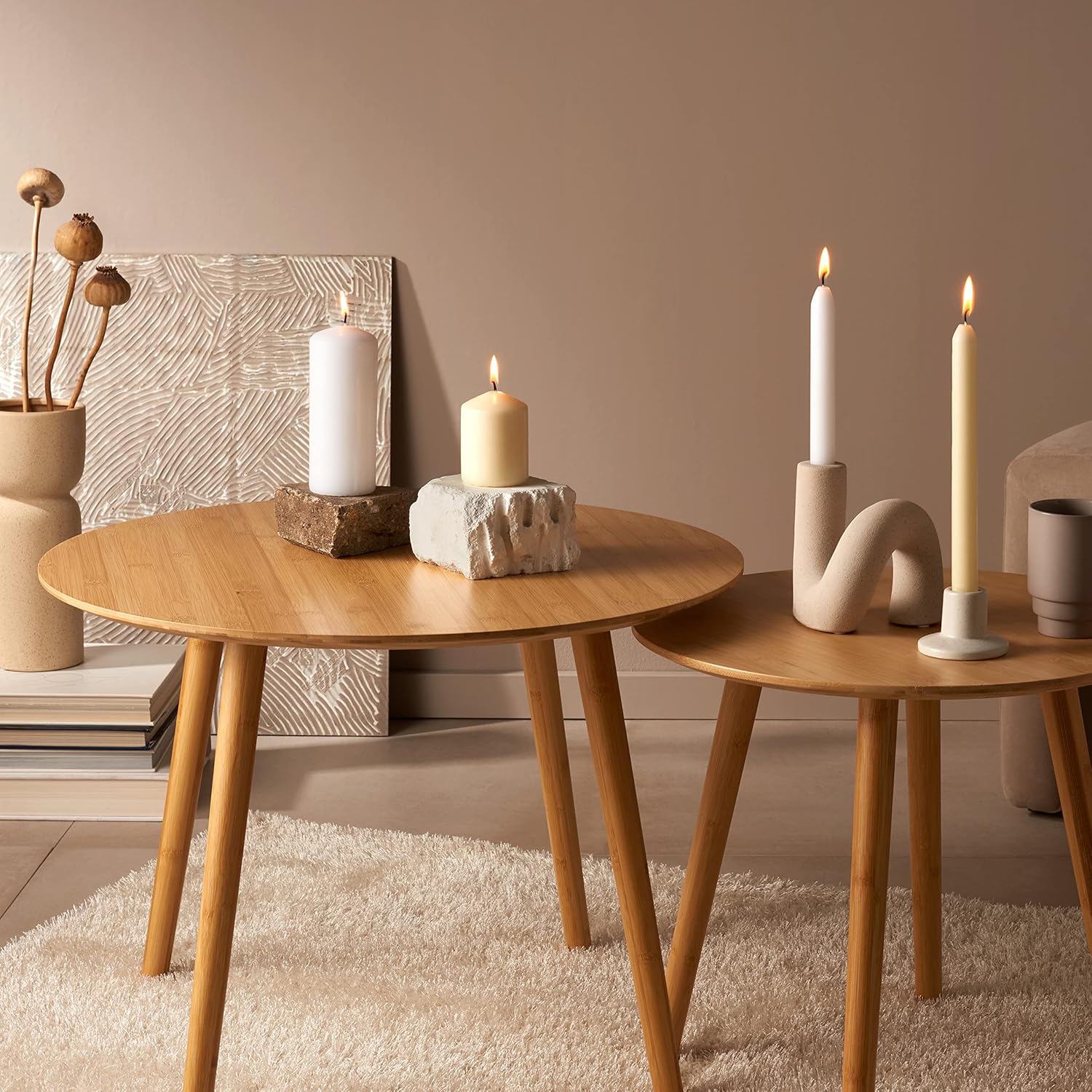 Bougie parfumée pour une ambiance chaleureuse en décoration intérieure – Image 4