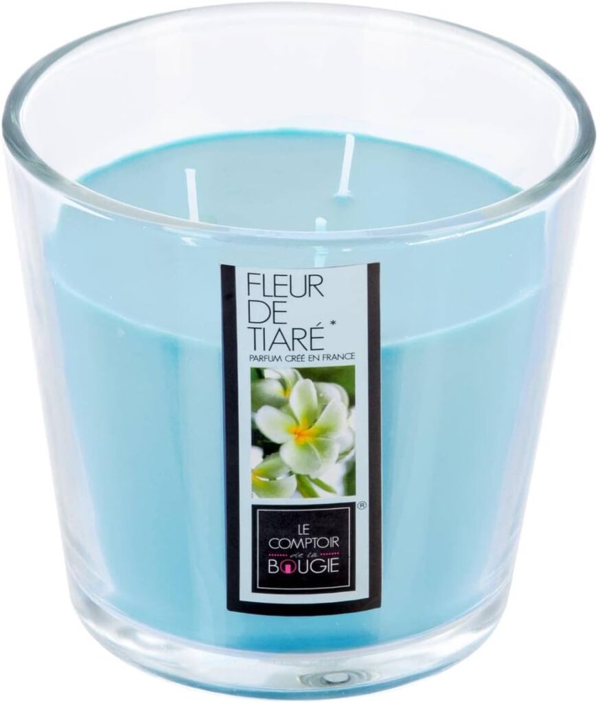 Bougie parfumée pour une décoration élégante, créant une ambiance chaleureuse