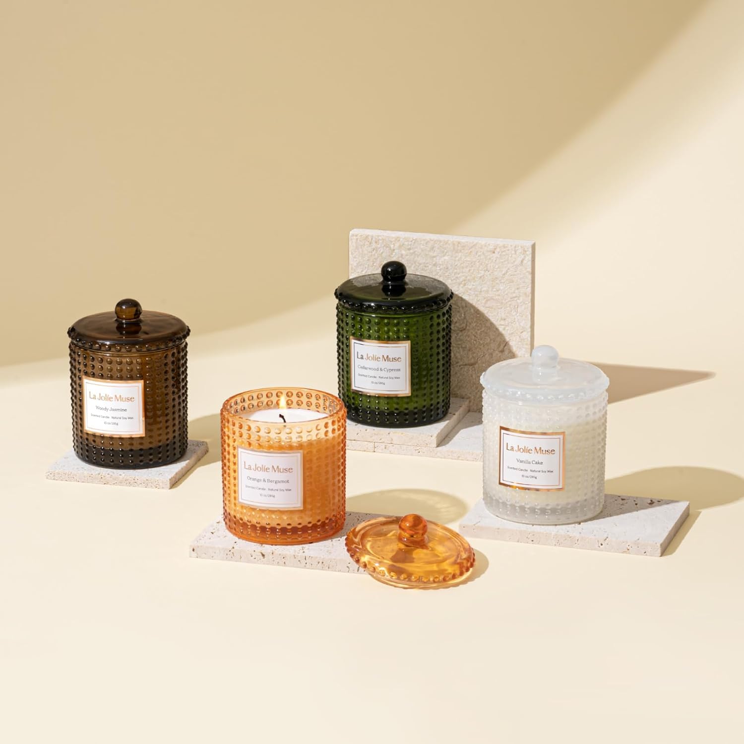 Bougie parfumée pour une décoration élégante, créant une ambiance chaleureuse – Image 7