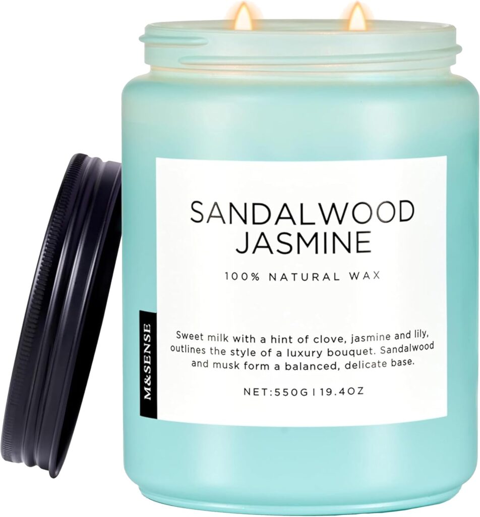 Bougie parfumée pour une ambiance chaleureuse, idéale pour la décoration et la détente