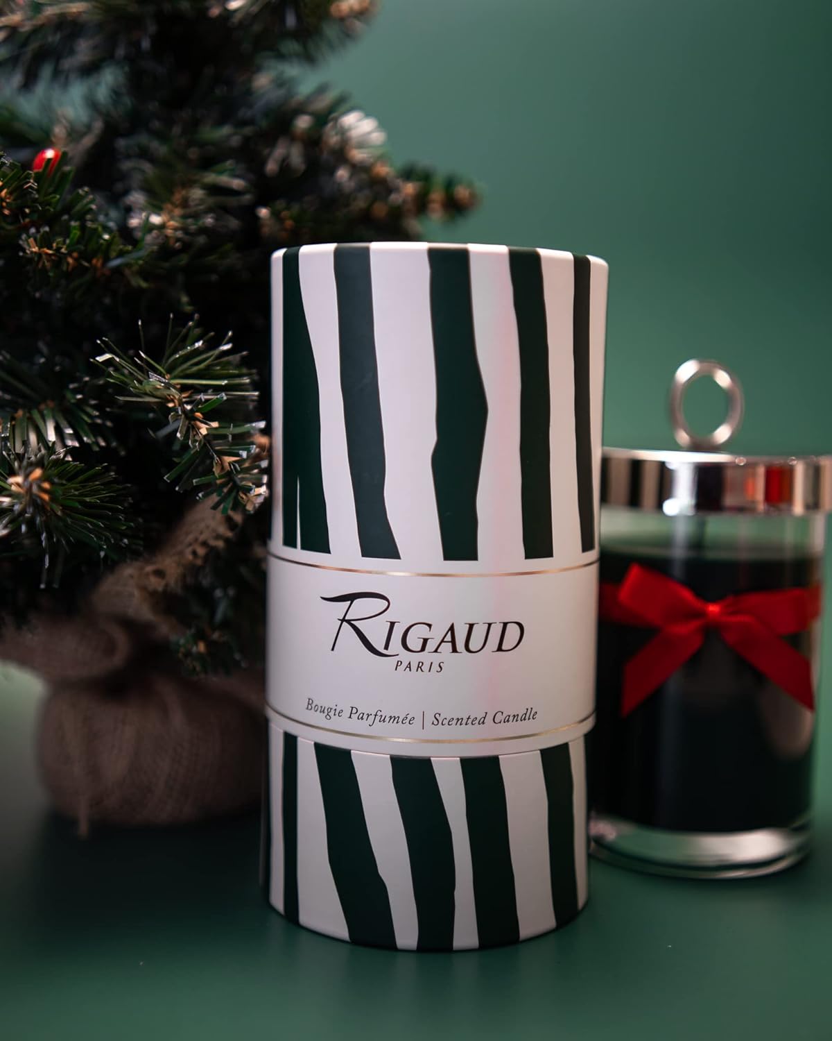 Bougie parfumée pour une décoration apaisante, créant une ambiance chaleureuse – Image 4