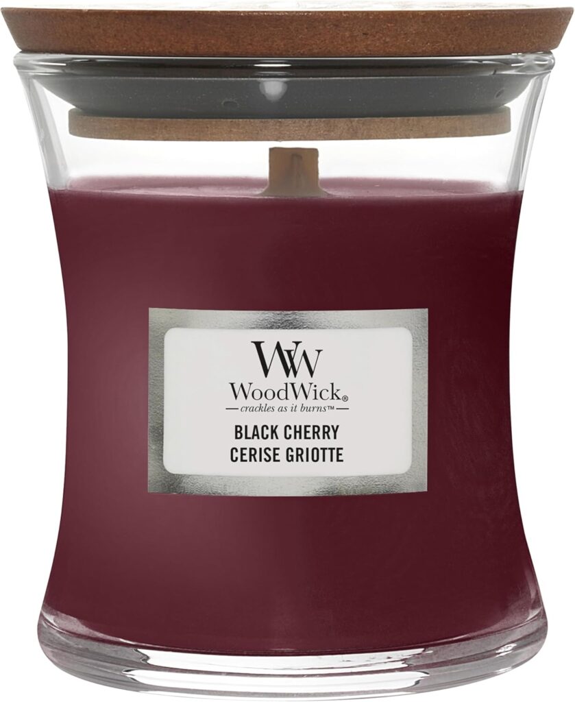 Bougie parfumée pour une décoration élégante, offrant une ambiance chaleureuse