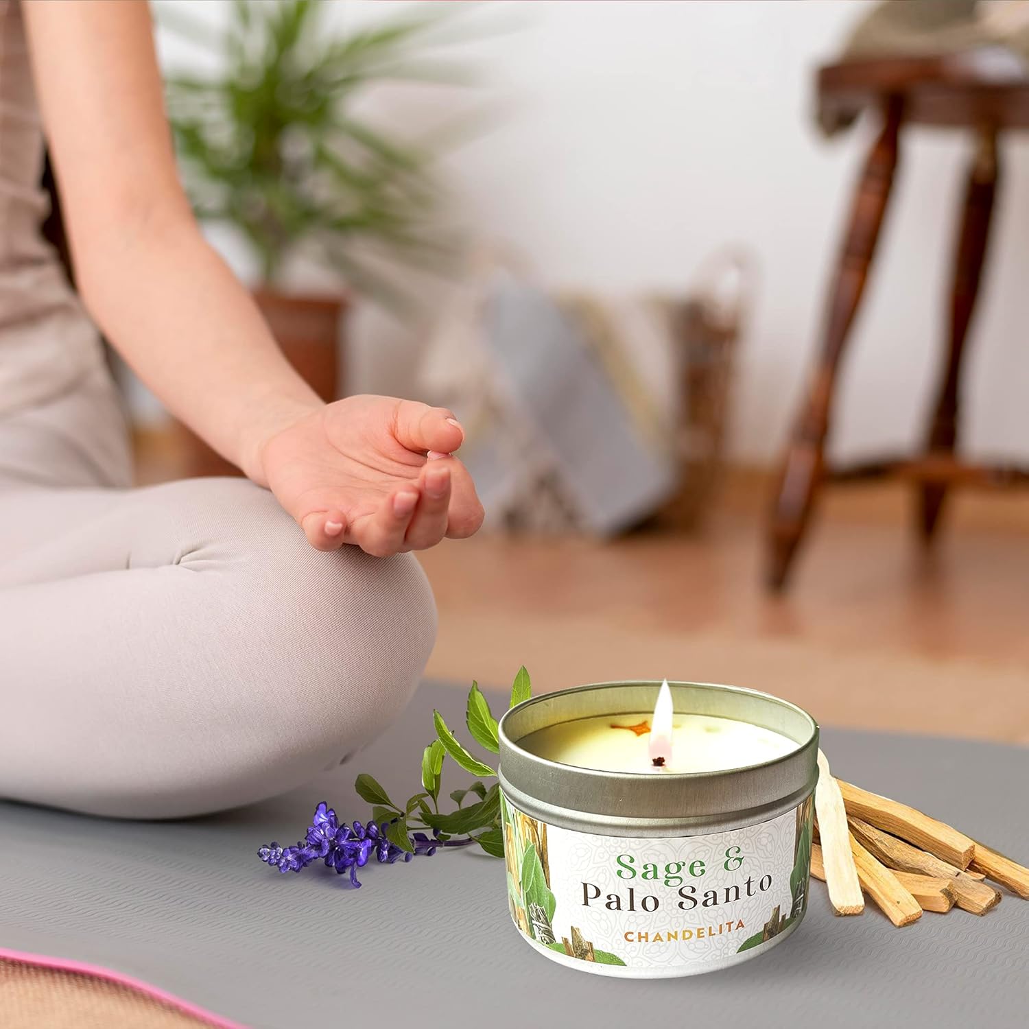 Bougie parfumée pour une décoration chaleureuse, créant une ambiance relaxante – Image 6