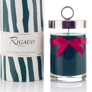 Bougie parfumée pour une décoration apaisante, créant une ambiance chaleureuse