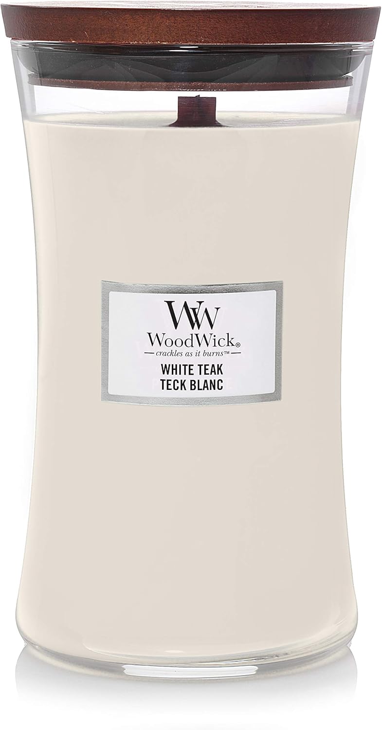 Bougie parfumée pour une ambiance chaleureuse, idéale pour la détente et la décoration