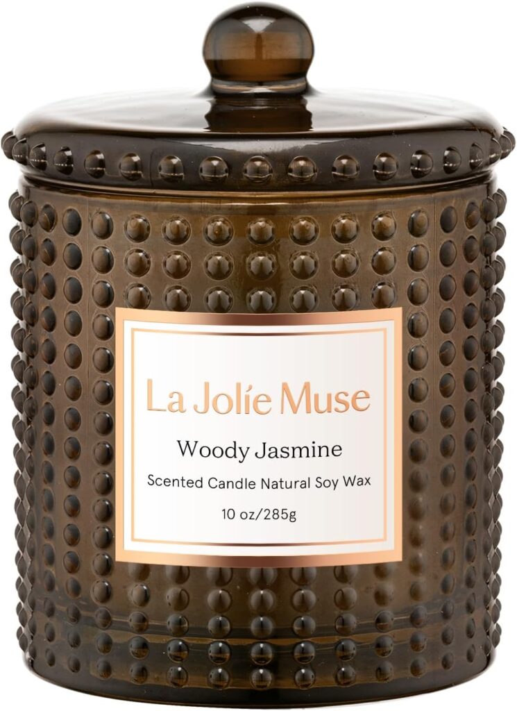 Bougie parfumée pour une décoration élégante, créant une ambiance chaleureuse