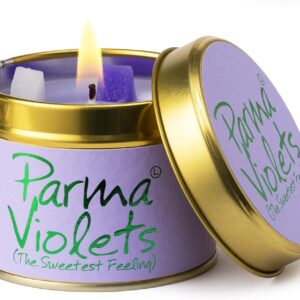 Bougie parfumée pour moments de détente, créant une ambiance chaleureuse