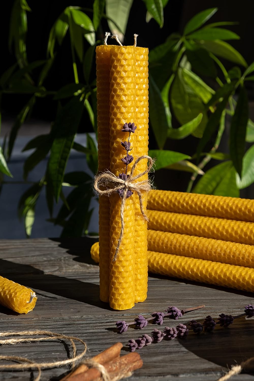 Bougie parfumée pour une ambiance chaleureuse, idéale pour la décoration et la détente – Image 3