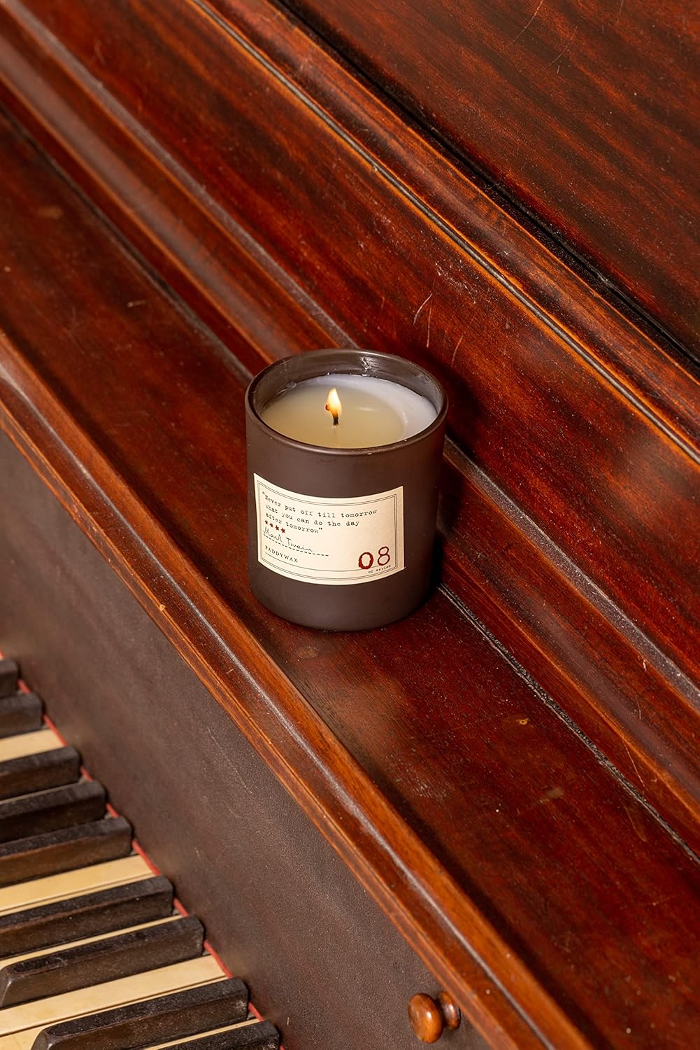 Bougie parfumée pour une décoration élégante et une ambiance chaleureuse – Image 2
