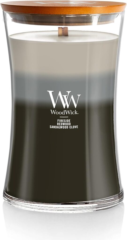 Bougie parfumée pour une décoration élégante, créant une ambiance chaleureuse
