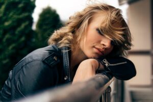 découvrez une sélection unique de costumes taylor swift pour incarner votre star préférée lors de vos fêtes et événements. styles inspirés et qualité assurée.